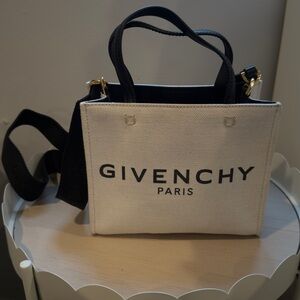 Givenchy Paris Women's Tote in Cream and Black